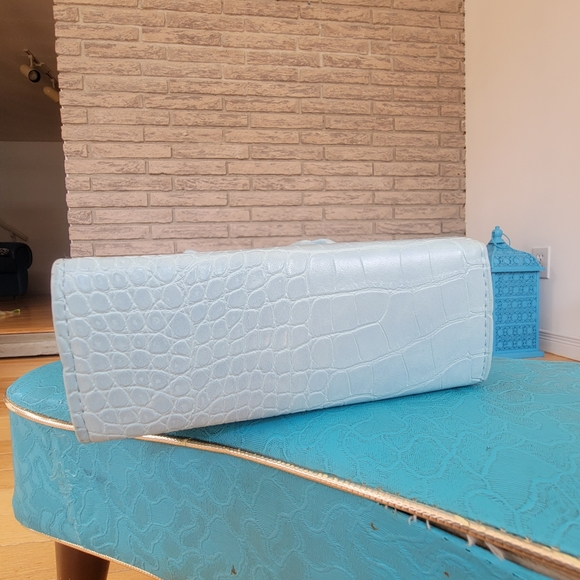 Baby Blue Mini Faux Crocodile Handbag - Picture 5 of 12